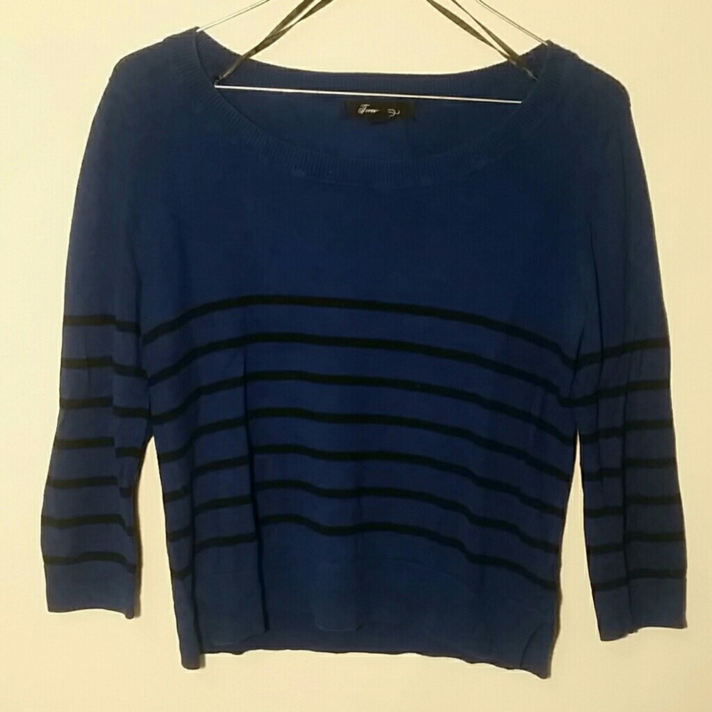 Forever 21 black and blue sweater